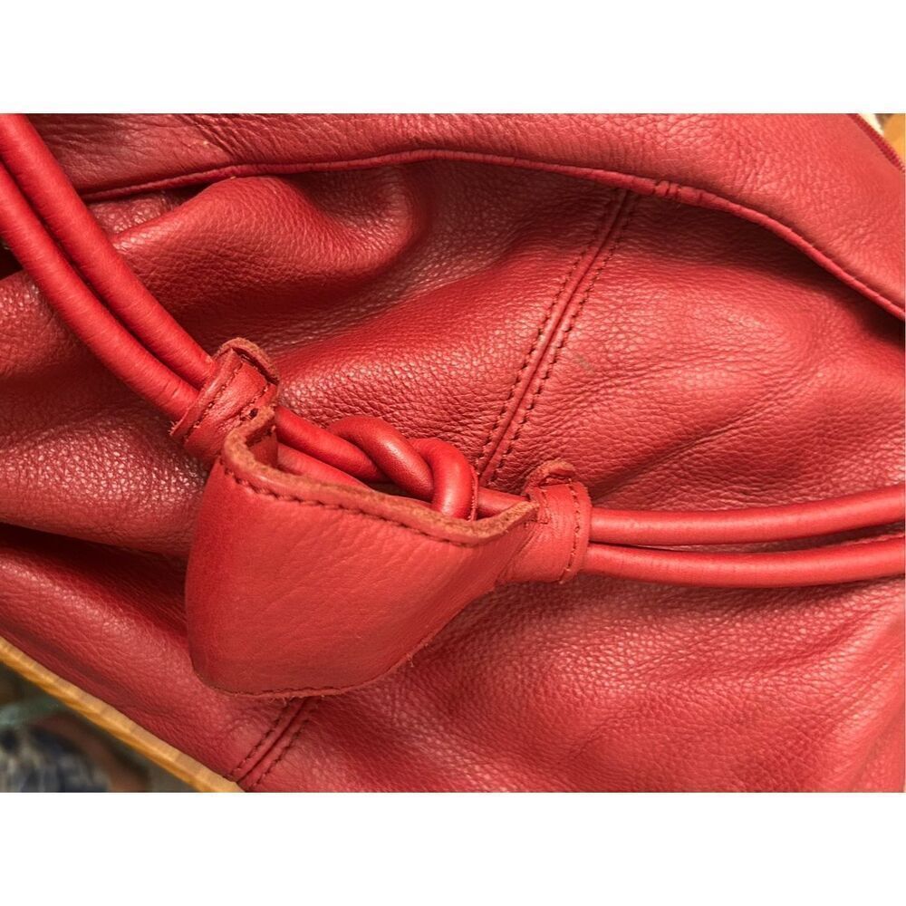 AllisonâScottâredâshoulderâbagâgenuineâleather - Picture 15 of 16